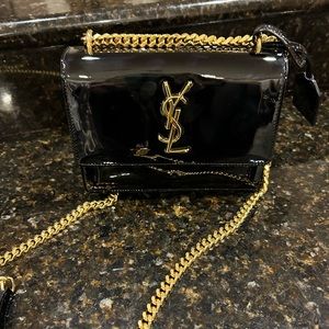 Yves Saint Laurent Metallic Calfskin Monogram Large Bell De Jour Clutch Gold